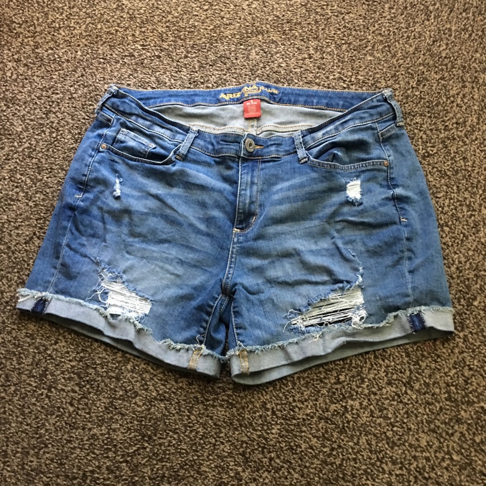 Arizona Jean Shorts
